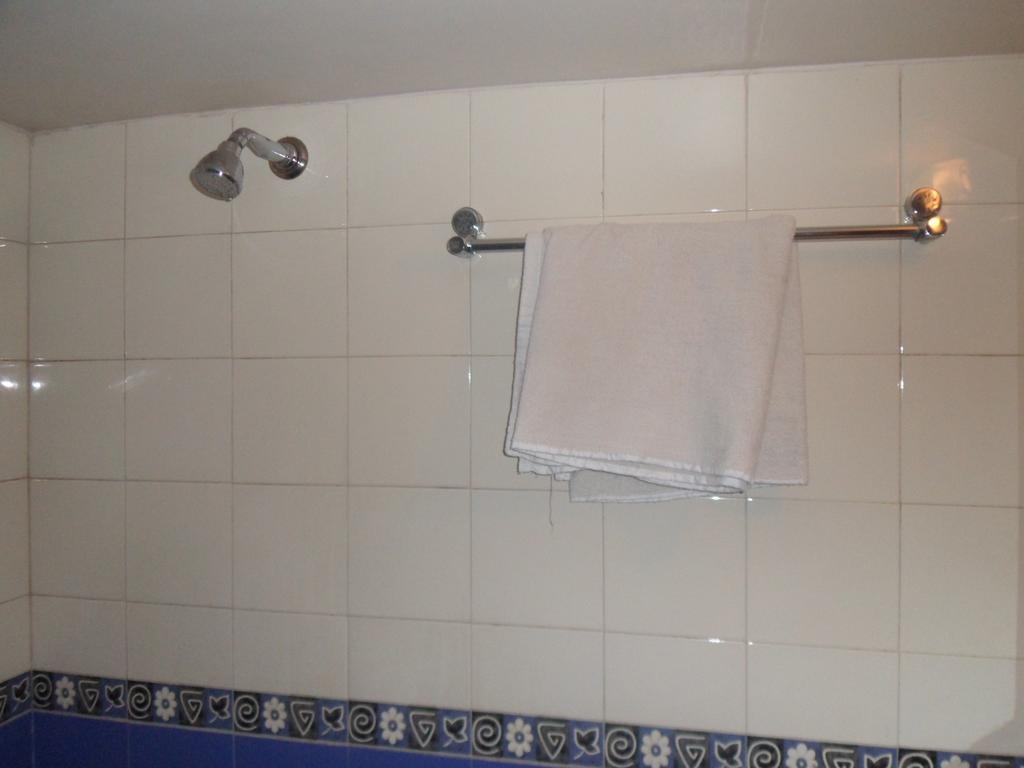 Hotel Dudawat Ahmedabad Habitación foto