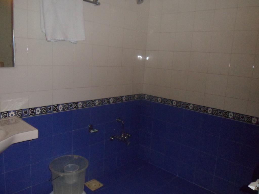 Hotel Dudawat Ahmedabad Habitación foto