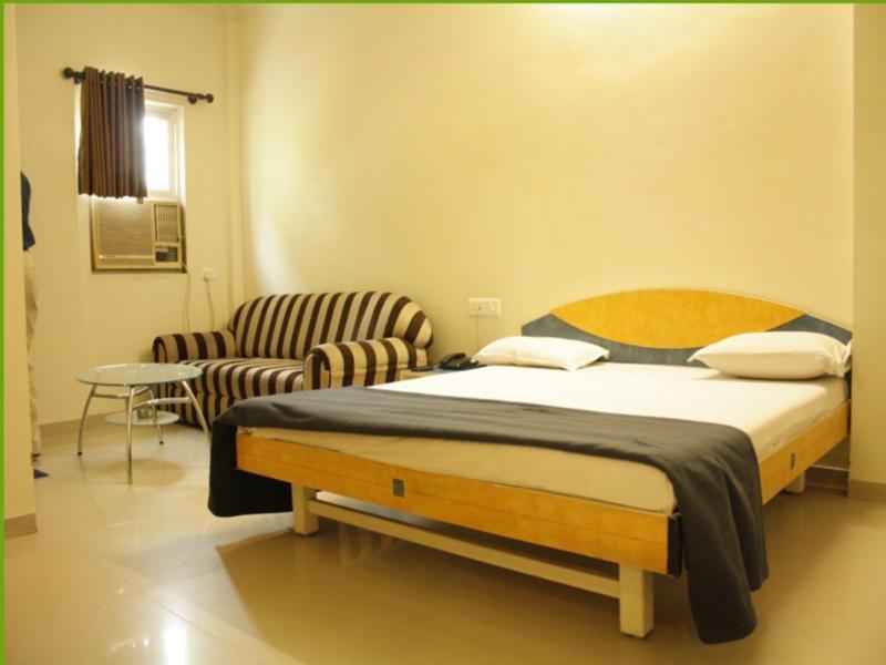Hotel Dudawat Ahmedabad Exterior foto